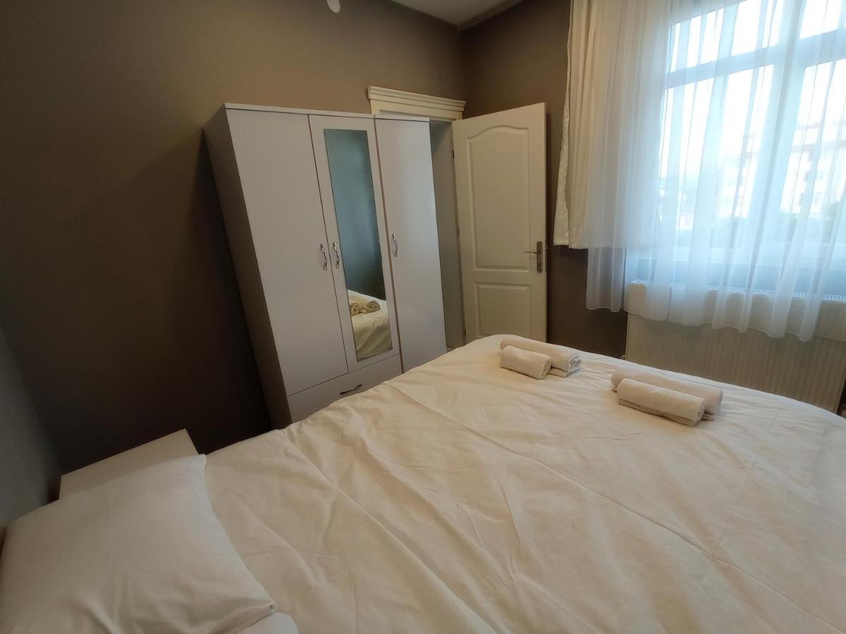 Confort Home In Historical Area Istanbul Bagian luar foto